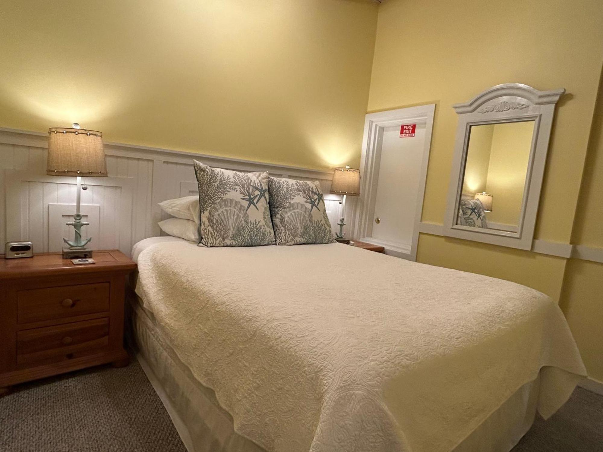 Island Inn Oak Bluffs Esterno foto
